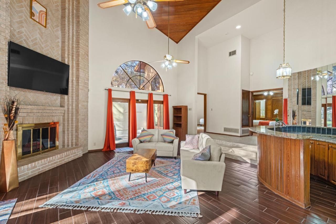 Villa Espanola San Antonio Bagian luar foto
